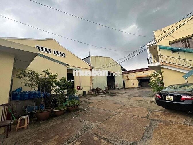 BÁN ĐẤT LÀM KHO XƯỞNG - NGUYỄN VĂN QUÁ - TRƯỜNG CHINH - 3552M2
