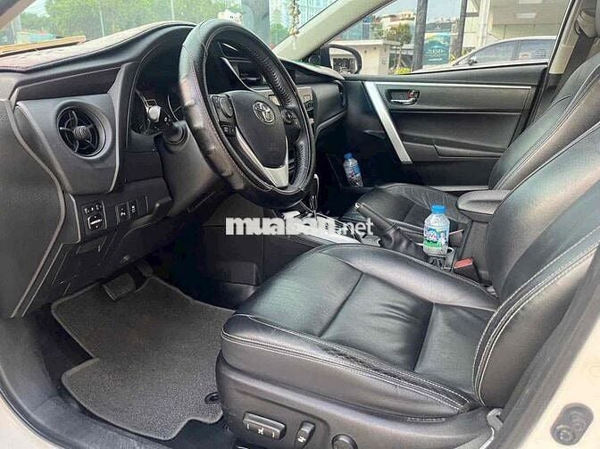 Toyota Corolla Altis 2.0V 2017 Trắng CVT-i