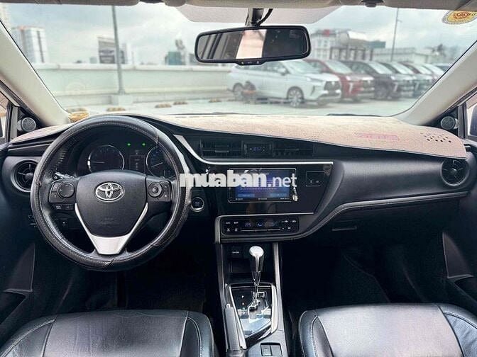 Toyota Corolla Altis 2.0V 2017 Trắng 81.000km