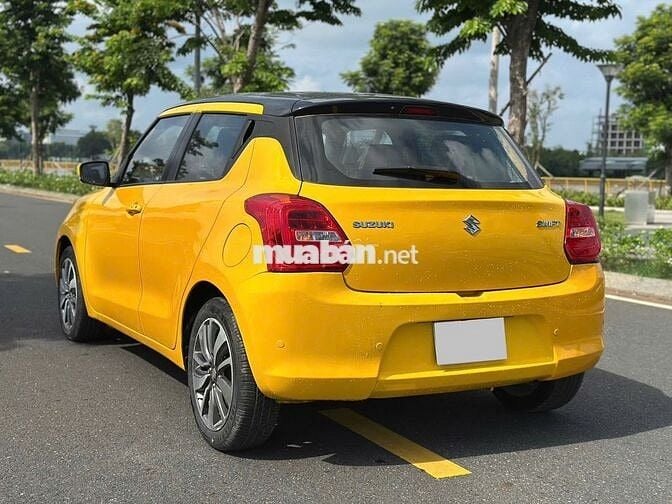 Suzuki Swift GLX 1.2CVT 2020 Vàng 57.500 km