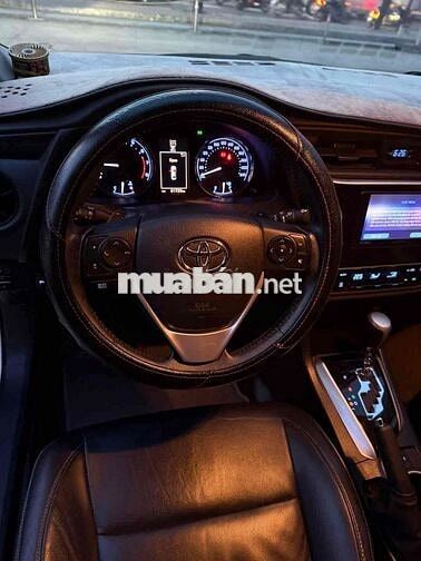 Toyota Corolla Altis 2.0V 2017 Trắng CVT-i
