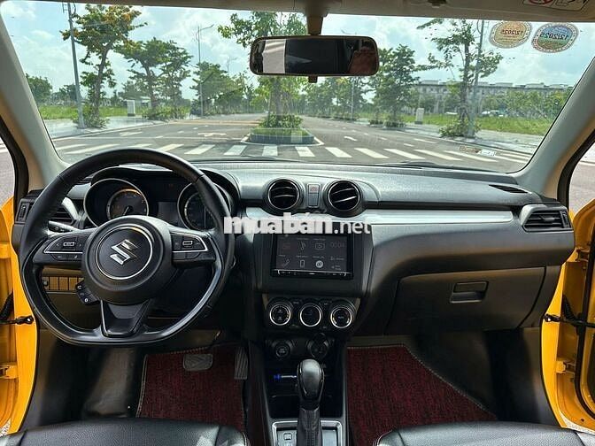 Suzuki Swift GLX 1.2CVT 2020 Vàng 57.500 km