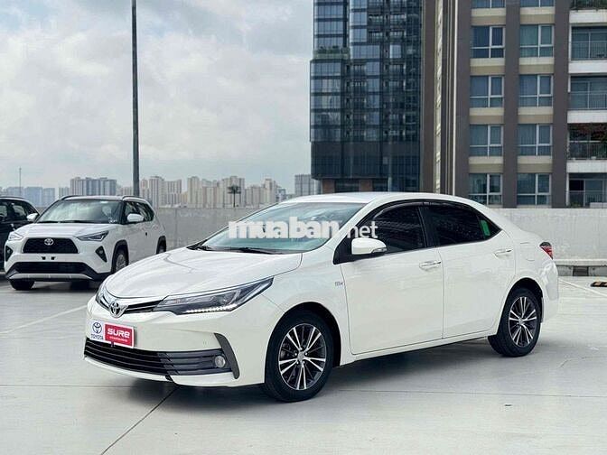 Toyota Corolla Altis 2.0V 2017 Trắng 81.000km