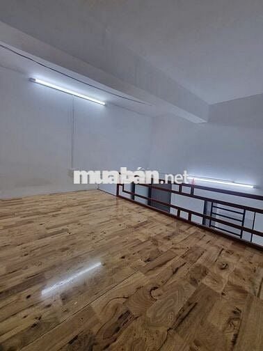 DUPLEX SIÊU XINH NGAY NGÃ TƯ HÀNG XANH - 25M2 - FULL NT-CỬA SỔ-FREE XE