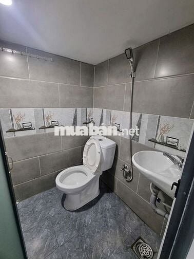 DUPLEX SIÊU XINH NGAY NGÃ TƯ HÀNG XANH - 25M2 - FULL NT-CỬA SỔ-FREE XE