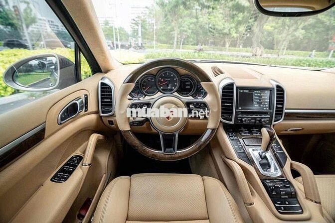 Porsche Cayenne 2016 Vàng cát 83.000 km