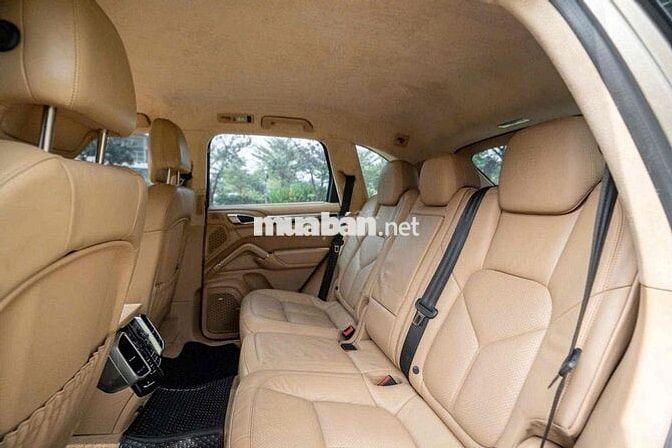 Porsche Cayenne 2016 Vàng cát 83.000 km