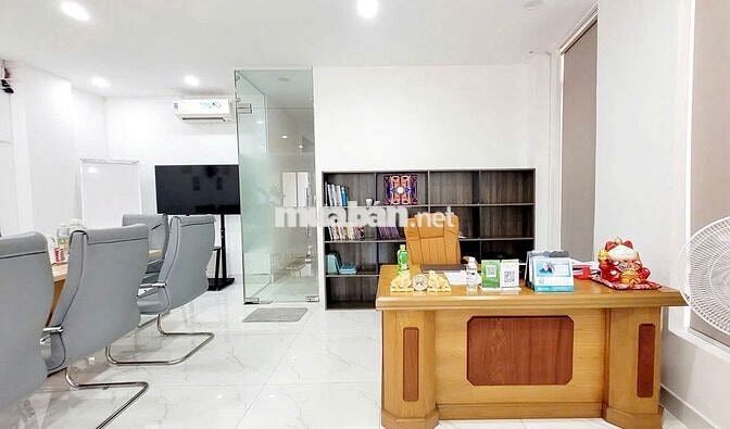 Cho Thuê Văn Phòng  90m² Full Nội Thất Chỉ 16 Triệu - Vạn Phúc City
