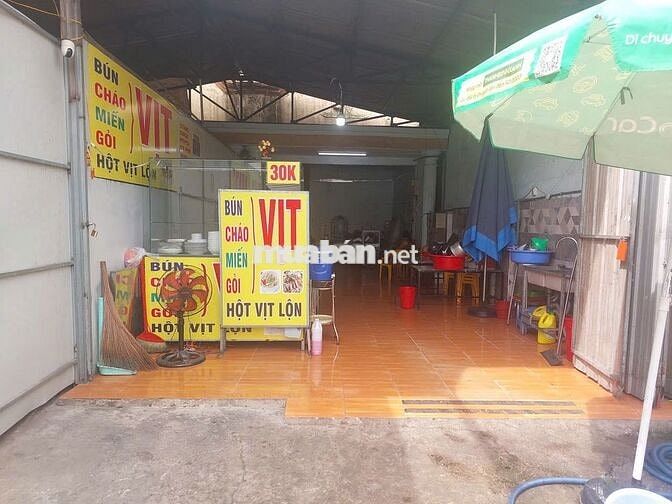 Chính chủ cho thuê nhà mặt tiền Tô Ngọc Vân Q12.  1PN, 2WC,sân,vỉa hè.