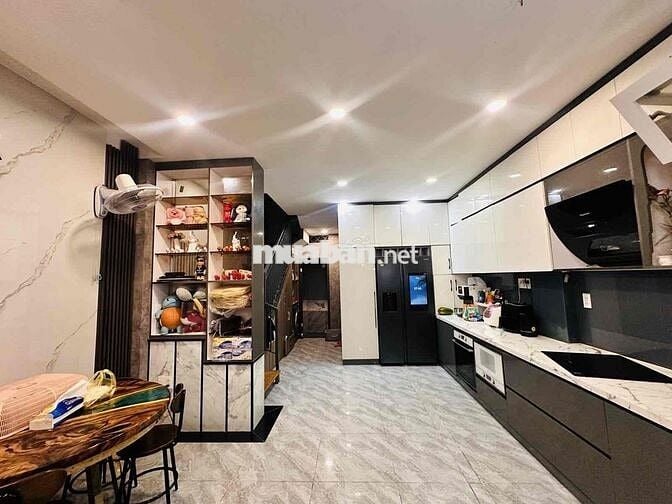 Nhà 2 Tầng Hẻm Xe Tải Tô Ngọc Vân 90m2 (4.5x18) SHR Hơn 5ty Hỗ trợ vay