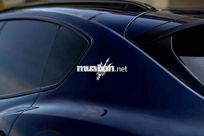 Maserati Levante 2017 cần bán , có hỗ trợ góp