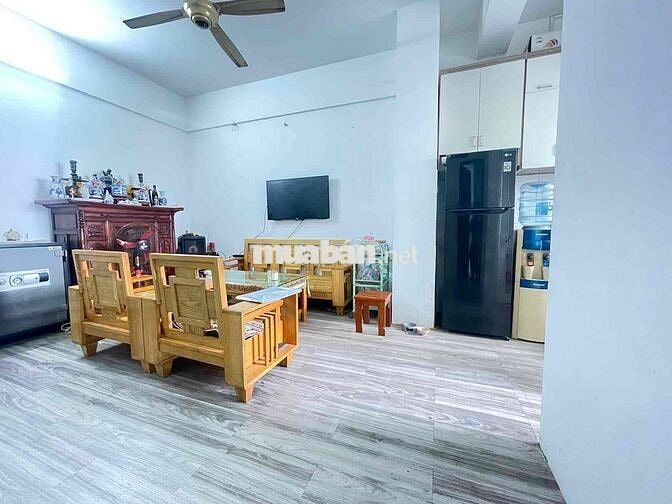 CC Nam Trung Yên, 45m, 2ngủ, Nhà đẹp, Sổ đỏ lâu dài, Giá rẻ đầu tư