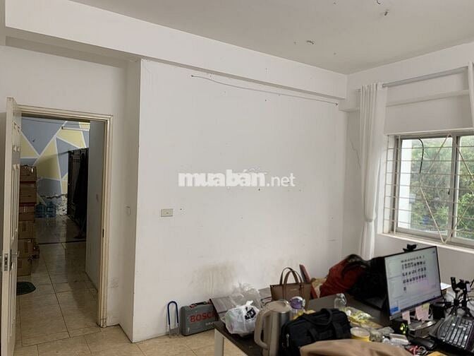 Cho thuê văn phòng 30m² – Có thể vừa làm việc vừa sinh hoạt