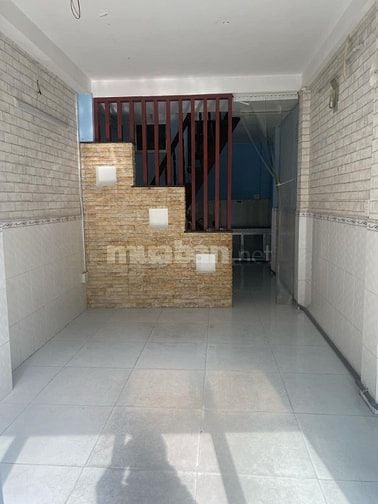 Bán nhà 3mx9m, 1 trệt 1 lầu, 2PN, 1WC, mặt tiền số 22 Cửu Long P15 Q10