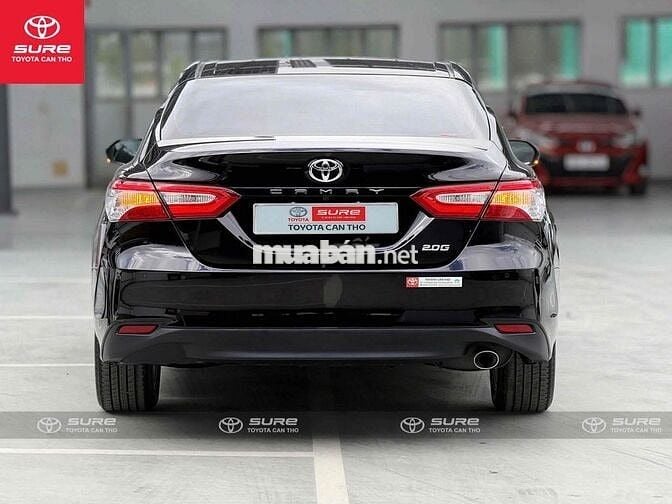 Toyota Camry 2.0G 2021 Đen Tự động 79.000km