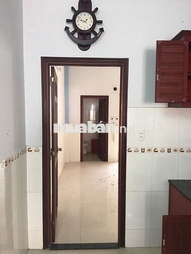 NHà 2 lầu KDC an sương 4 x 18m giá 13tr/tháng