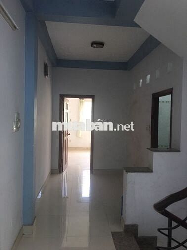 NHà 2 lầu KDC an sương 4 x 18m giá 13tr/tháng