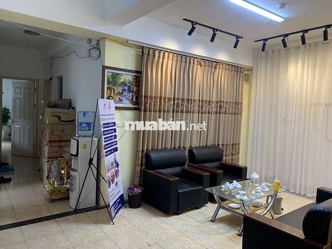Cho thuê văn phòng 30m² – Có thể vừa làm việc vừa sinh hoạt