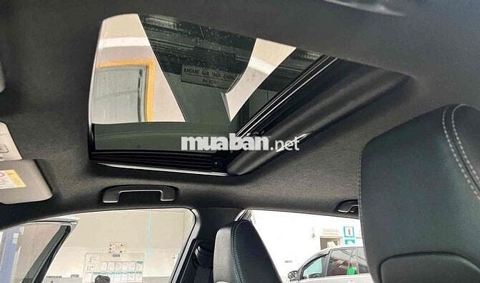 Toyota Cross 1.8V 2023 Đen 35.000km Thái Lan