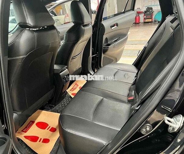 Toyota Cross 1.8V 2023 Đen 35.000km Thái Lan