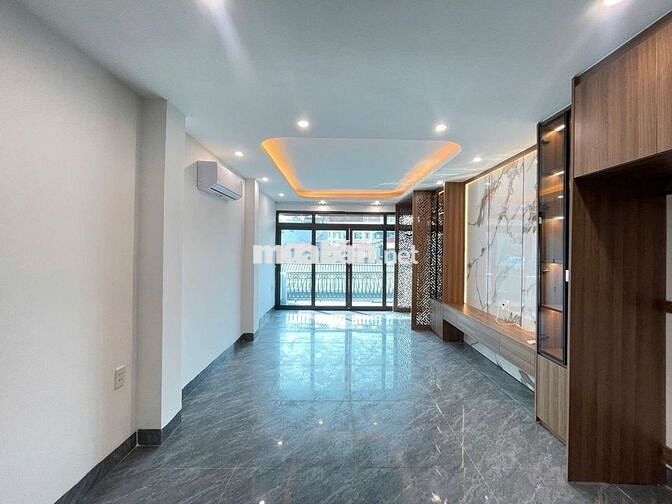 Cần bán nhà riêng Thái Hà 36m. 6 tầng thang máy