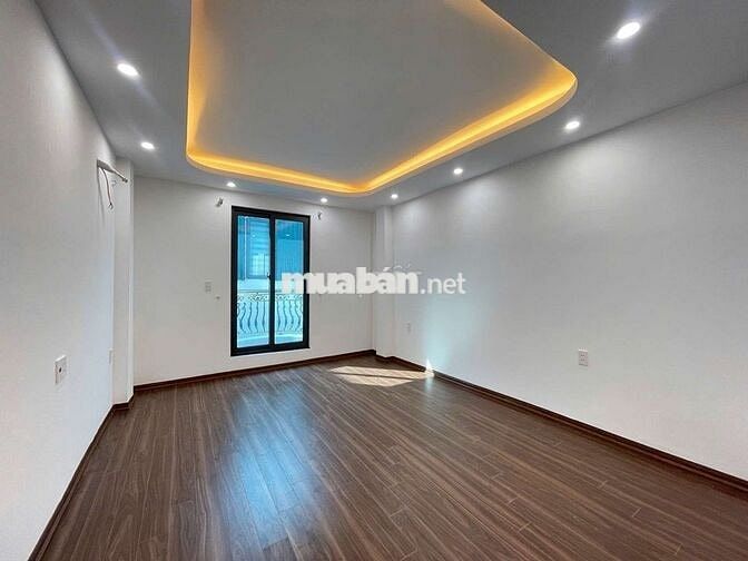 Cần bán nhà riêng Thái Hà 36m. 6 tầng thang máy