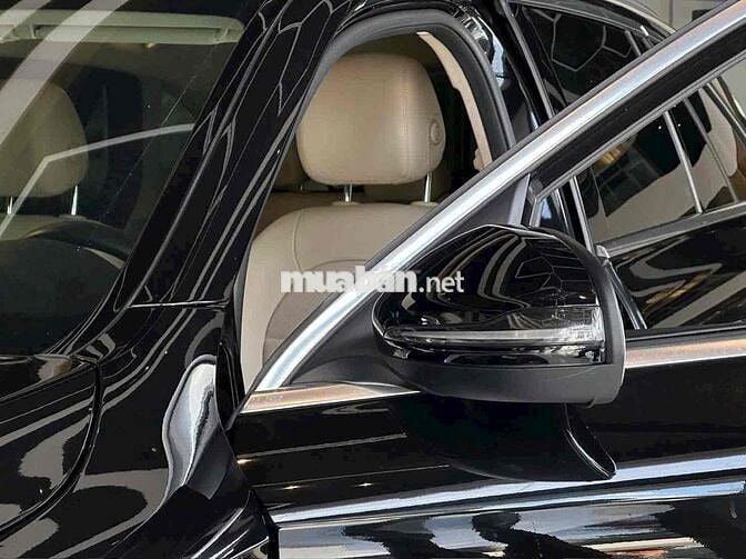 Mercedes GLC200 Facelift 2021 53.000km Đen