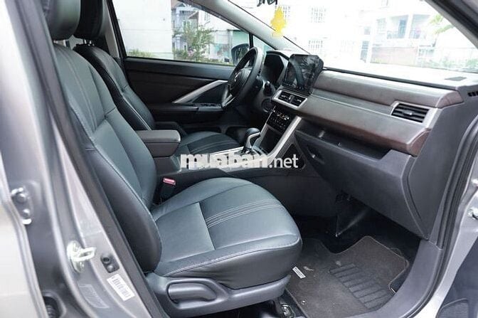 Mitsubishi Xpander Premium 2023 cực chất