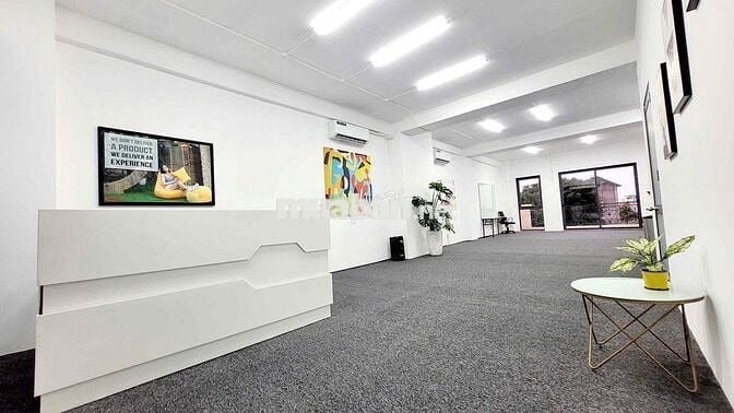 chỉ 12 triệu/tháng có ngay văn phòng 100m2 tịa Vạn Phúc city