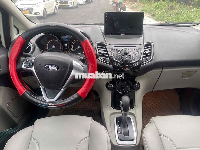 Ford Fiesta 2016 Tự động Trắng .kiểm mới.9 chủ bán