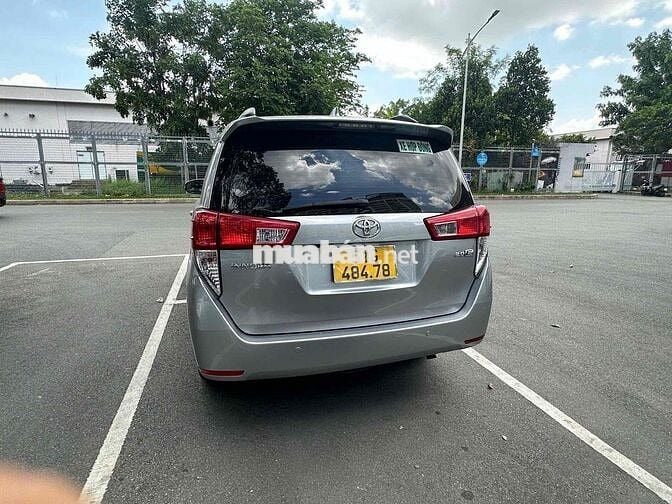 Toyota Innova 2017 Số sàn Bạc 250000 km