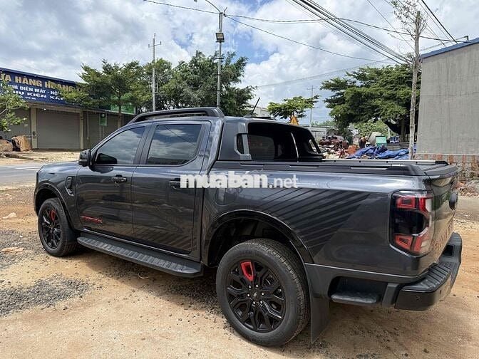Stormtrak 2024 Lên Đủ Đồ Xe Cá Nhân Bán Tại Ford