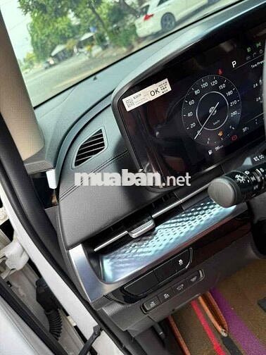 Kia Carnival 2.2 Dầu Premium 2023 1  chủ mua mới