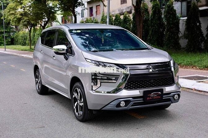 Mitsubishi Xpander Premium 2023 Bạc 65.000 km