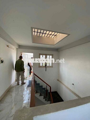 BÁN NHÀ 1225/58A PHẠM THẾ HIỂN - 102m2 - 4 TẦNG - 7PN - DÒNG TIỀN 50tr