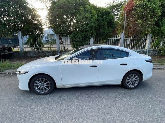 Mazda Mazda 3 Deluxe 2022 Trắng 50000 km