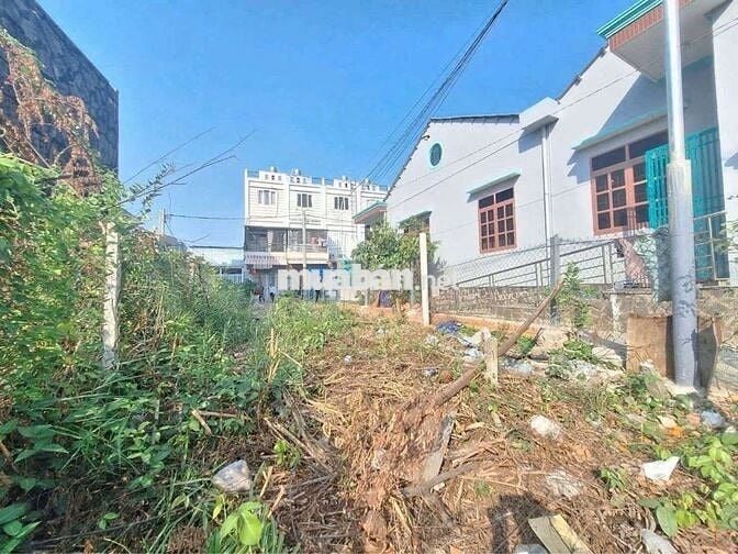 bán đất hiện hữu full thổ cư đường xe hơi lê văn lương phước kiểng 