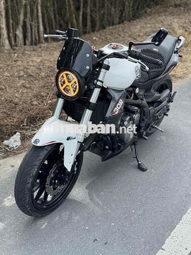 Benelli 302 Trắng Xe côn tay