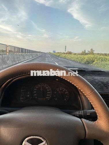 Mazda 626 2002 Trắng 5 chỗ