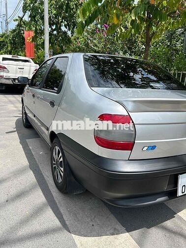 Fiat Siena 1.3 bao ký rút hồ sơ.