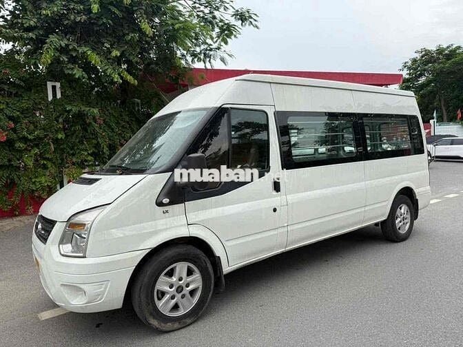 Ford Transit Trắng 3 chỗ