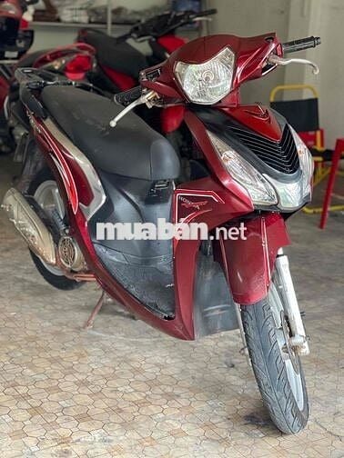 Honda Vision 2016 màu Đỏ