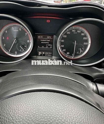 Suzuki Swift GLX 1.2 Full -2019 Trắng rất mới.