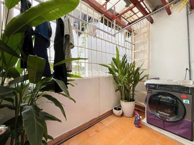 7.5 Tỷ HXH góc 2 MT đường Cô Bắc, Phú Nhuận - 3 tầng - 46m²