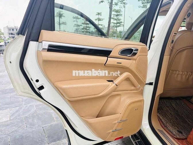 Porsche Cayenne 2011 Trắng Nhập khẩu