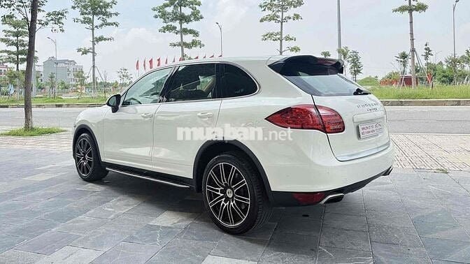 Porsche Cayenne 2011 Trắng Nhập khẩu