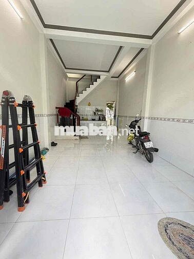 Nhà lầu 2 phòng hẻm Trần Vĩnh Kiết