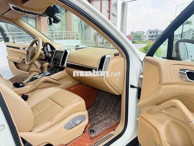 Porsche Cayenne 2011 Trắng Nhập khẩu