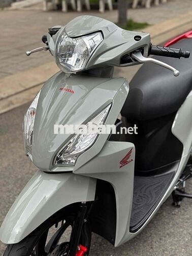 Honda Vision 2017 BSTP đuôi 68 lộc phát