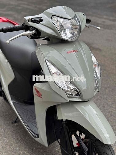 Honda Vision 2017 BSTP đuôi 68 lộc phát
